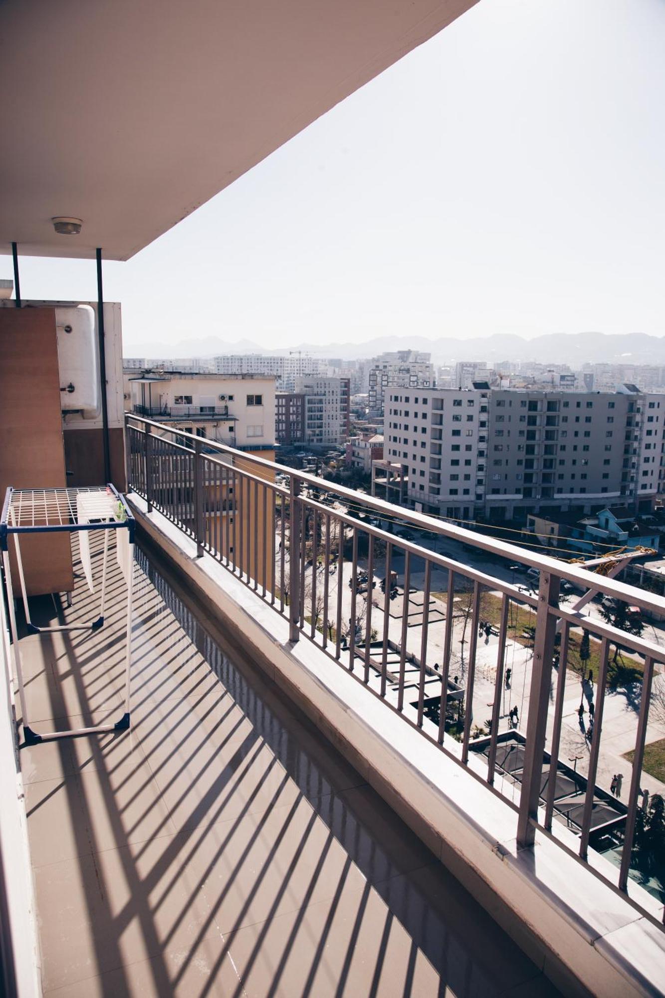Park View Apartment Tirana Eksteriør billede
